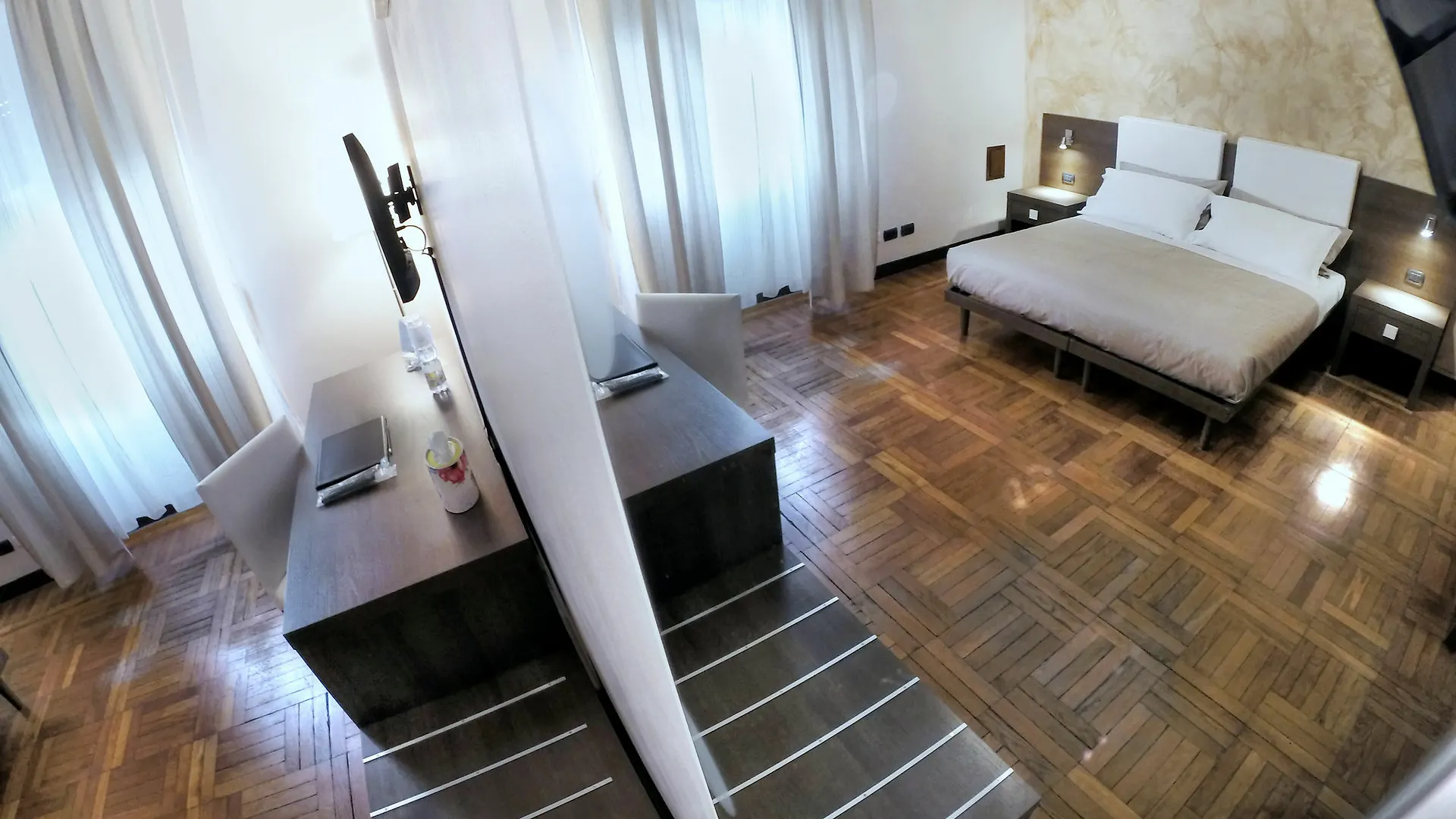 Guesthouse Vittoria Rooms - The Original Since 2015 Cenova