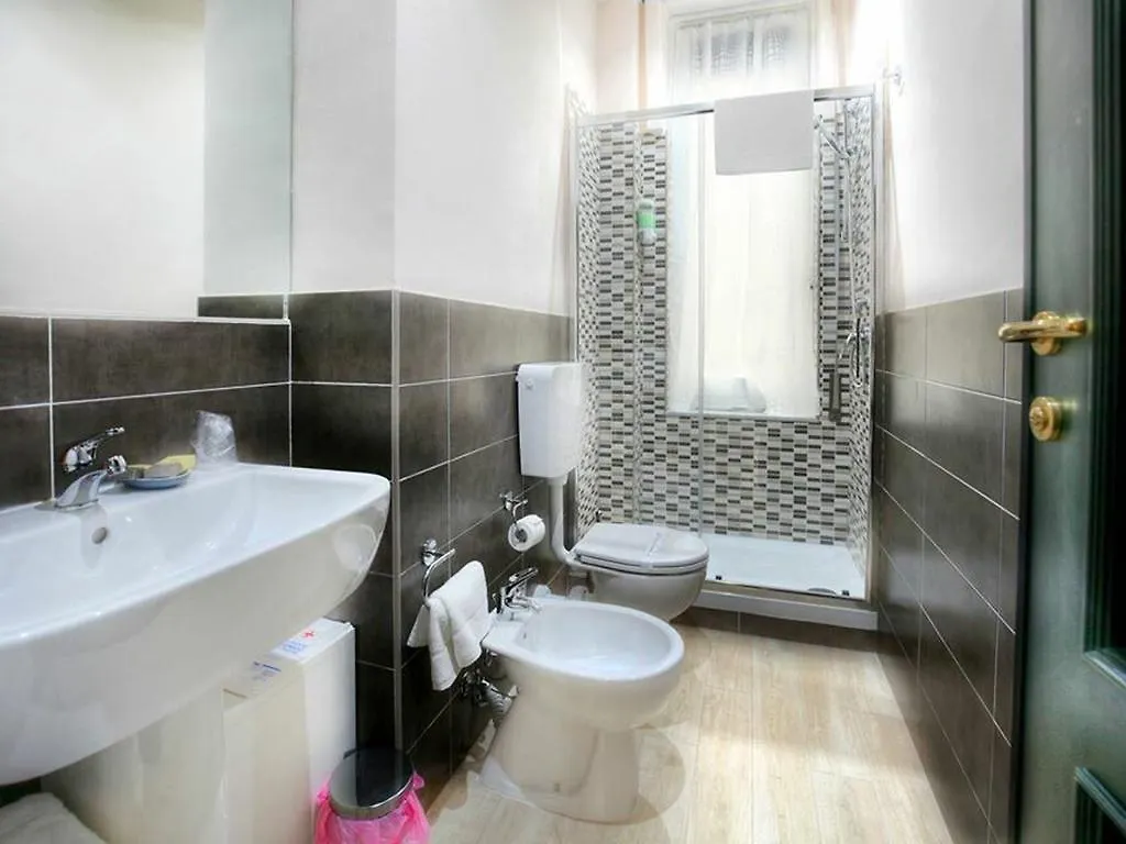 Guesthouse Vittoria Rooms - The Original Since 2015 Genoa 3*,  Italy